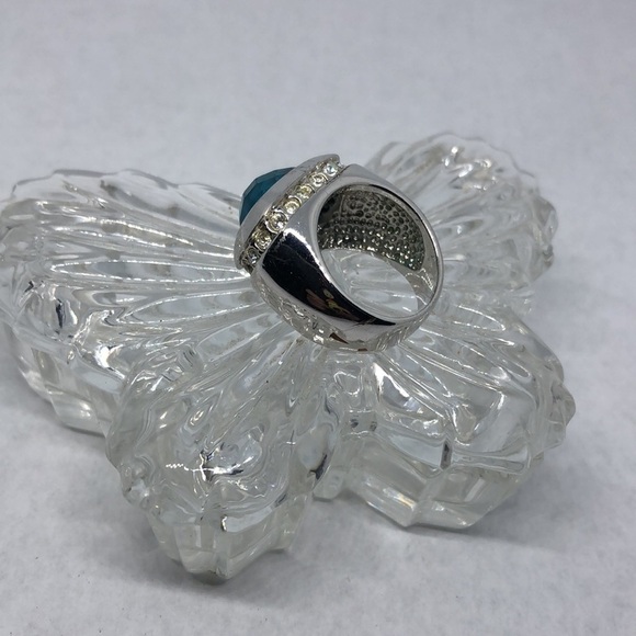 Vintage silver tone faux topaz costume ring statement JA - Picture 4 of 7